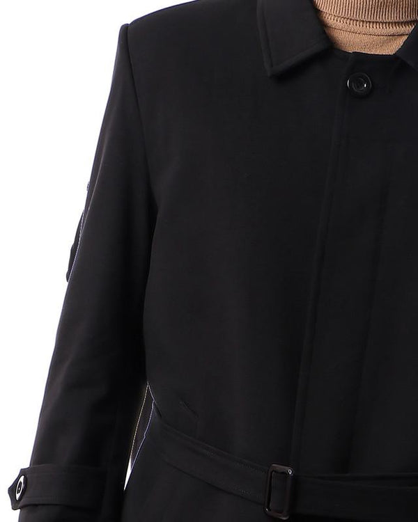 front- buttons- long- black- coat- with- classic- collar