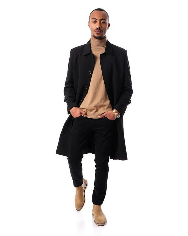 front- buttons- long- black- coat- with- classic- collar