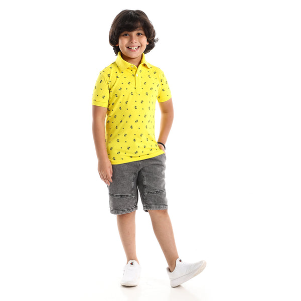 Short Sleeves Leaves Prints Over Yellow Polo Shirt