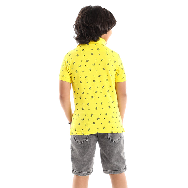 Short Sleeves Leaves Prints Over Yellow Polo Shirt