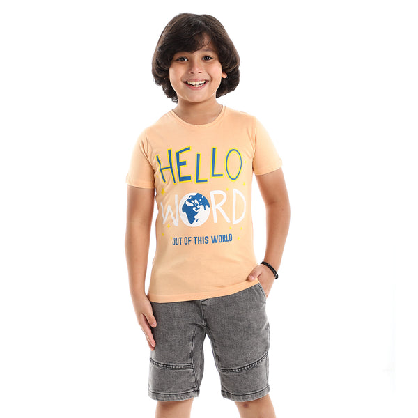 تي شيرت بأكمام قصيرة مطبوع عليه كلمة Hello Word