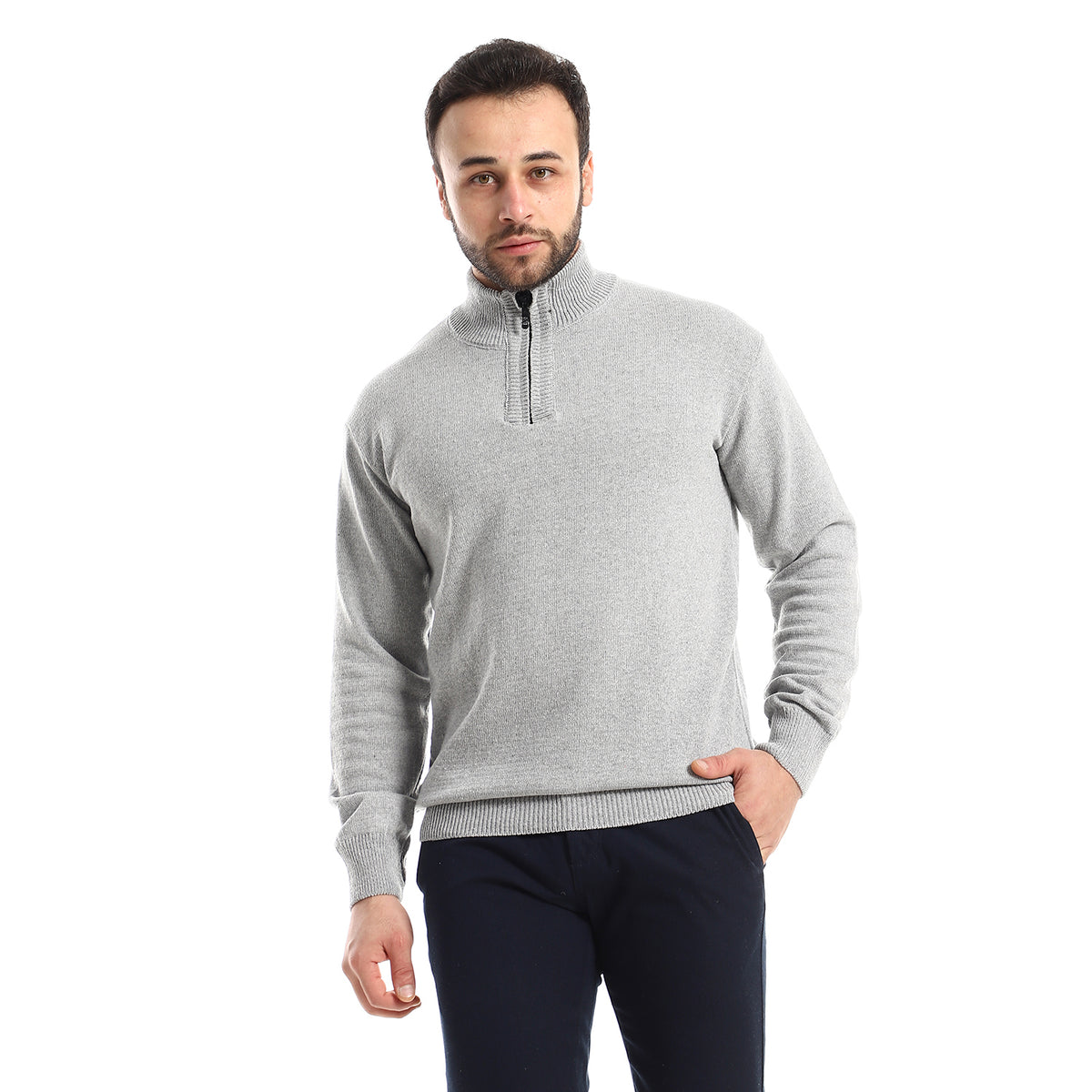 zipper_closure_grey_knitted_sweater