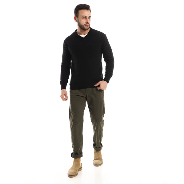 Knitted Black V-Neck Slip On Pullover