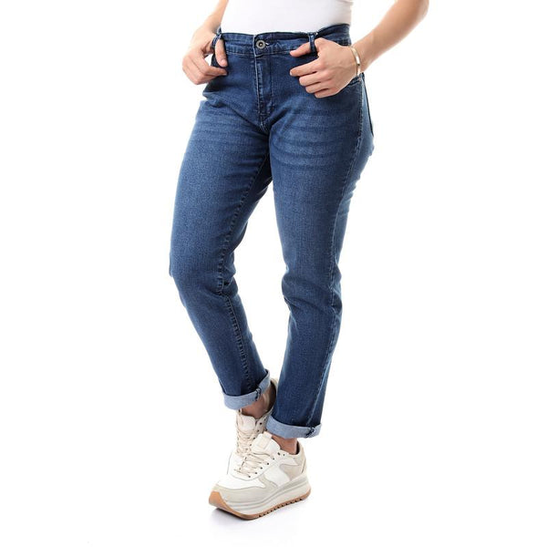 بنطلون جينز متوسط الطول مغسول عادي