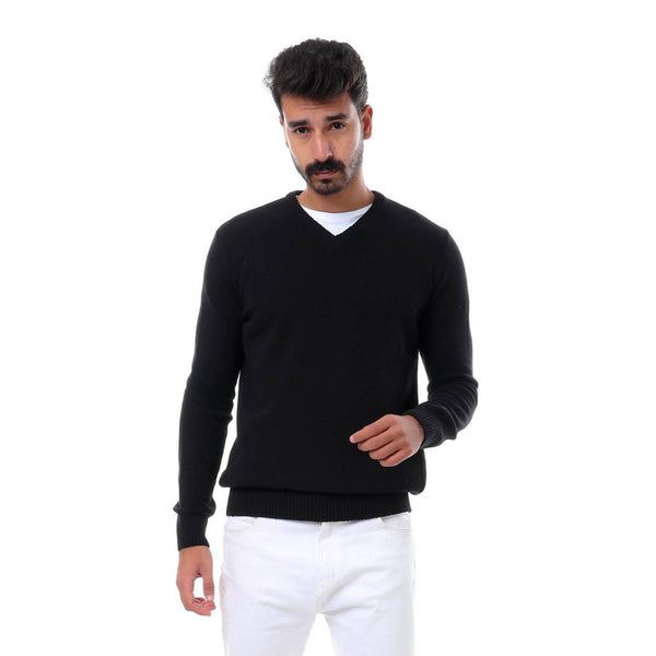trendy v-neck full sleeves black pullover