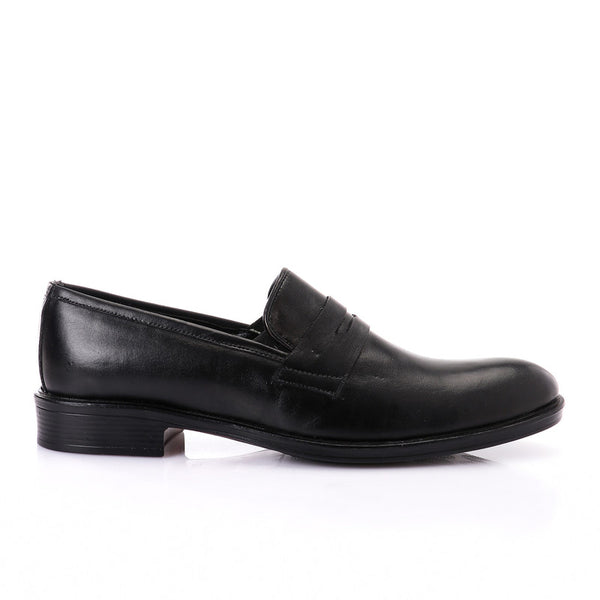 plain elegant classic shoes - black
