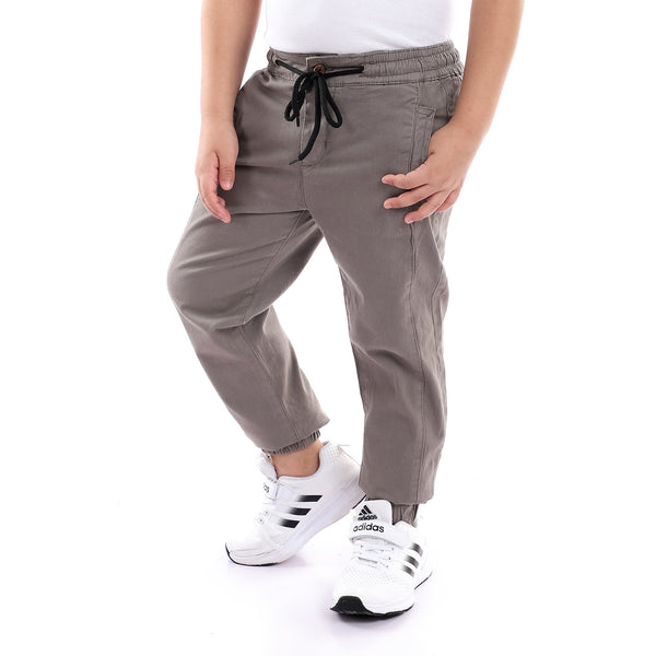 Which is the best colour on dark gray pants? - Quora